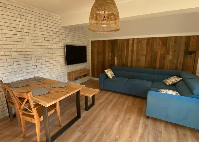 Chleb I Wino شقة كرينيتسا زدروي