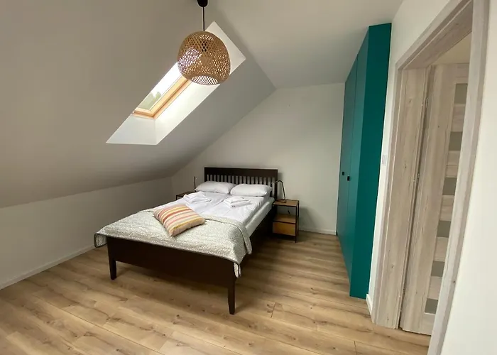 Chleb I Wino * كرينيتسا زدروي